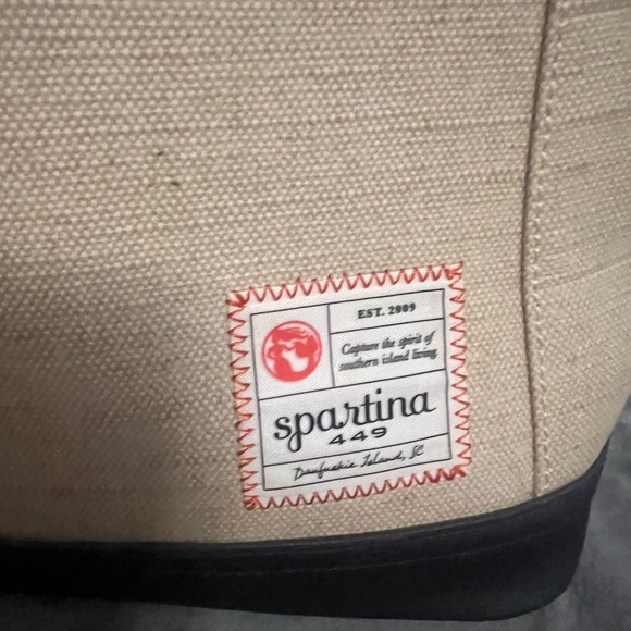 Great condition!Spartina 449 Armada beige backpack in weather resistant material - Picture 9 of 16